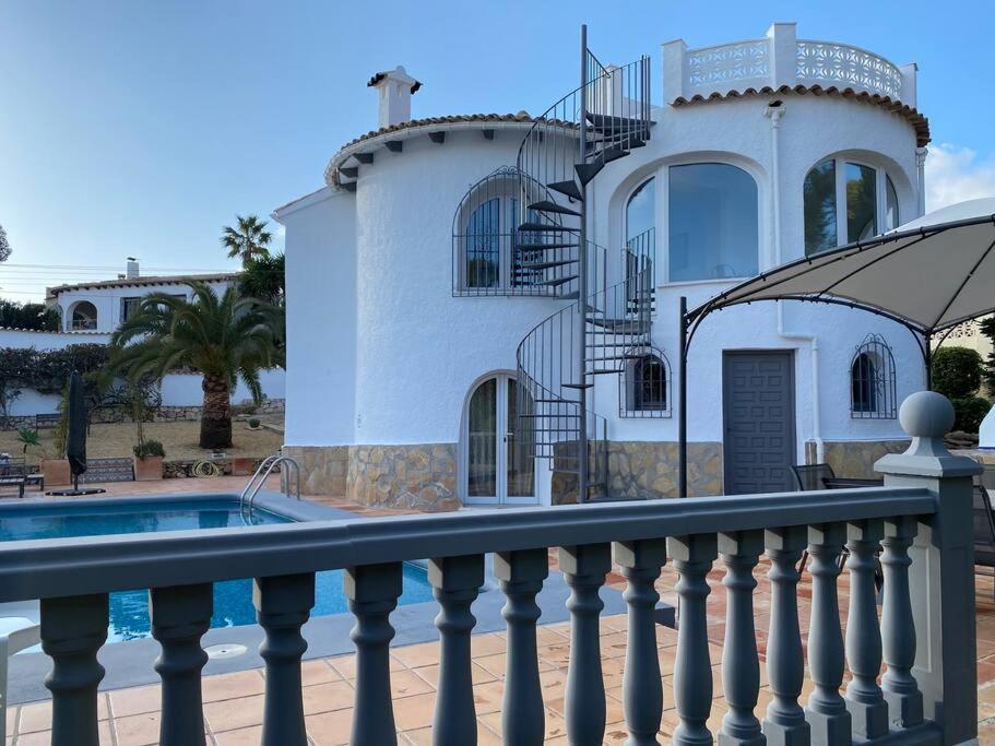 Casa Serenita Charming With Swimming Pool Villa *